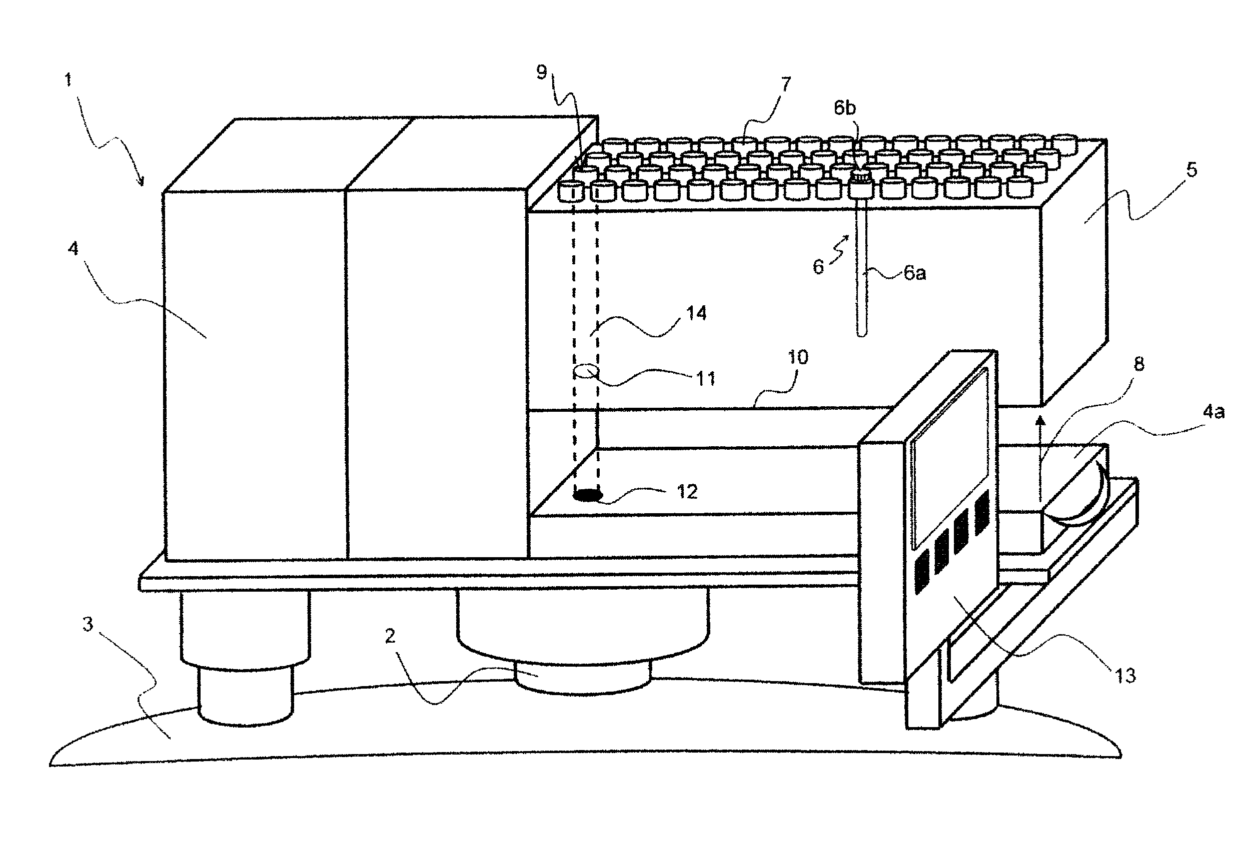 Sample exchange device having a sample receptacle guided through a meandering path, in particular for an NMR spectrometer