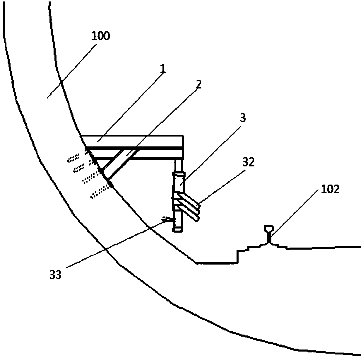 A rapid evacuation device and method for subway evacuation platform to track area