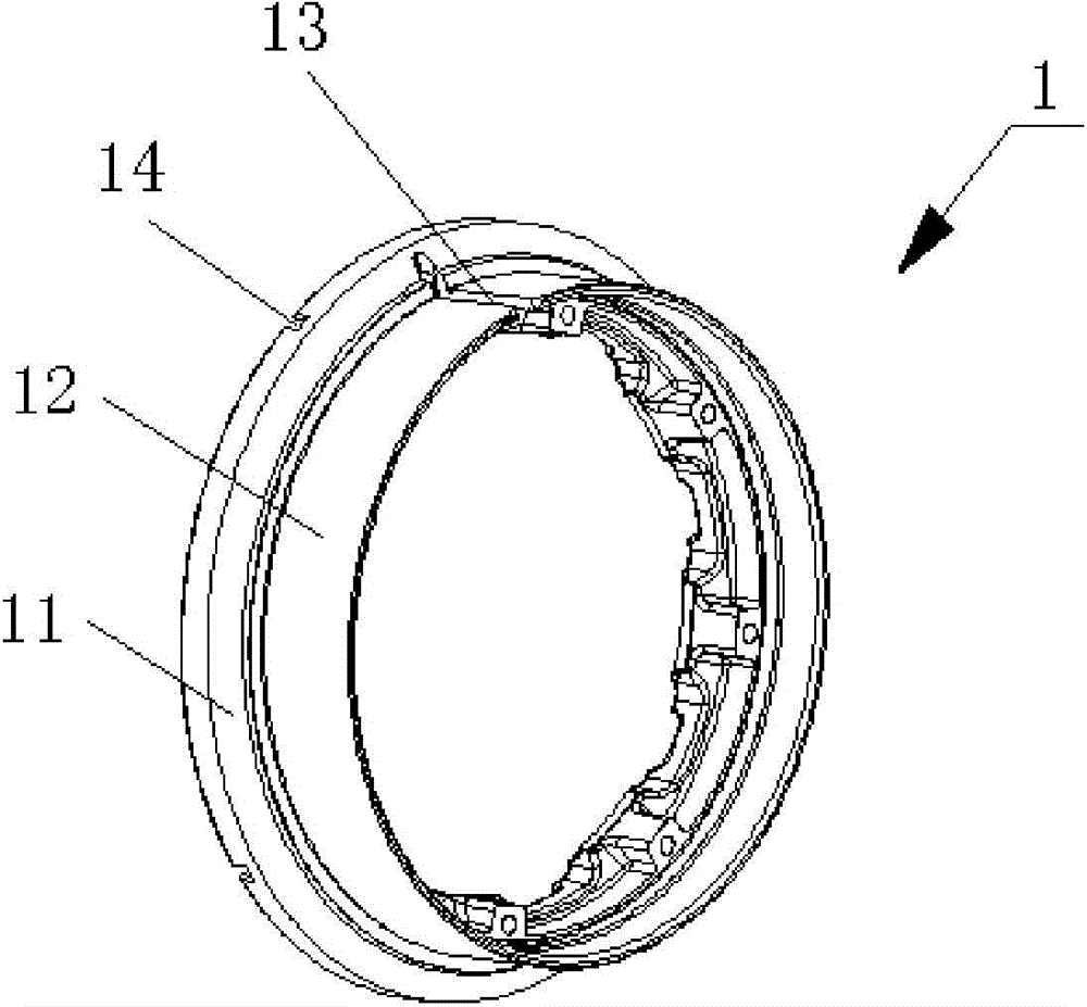 Hybrid electric vehicle and connecting device between motor and clutch of hybrid electric vehicle