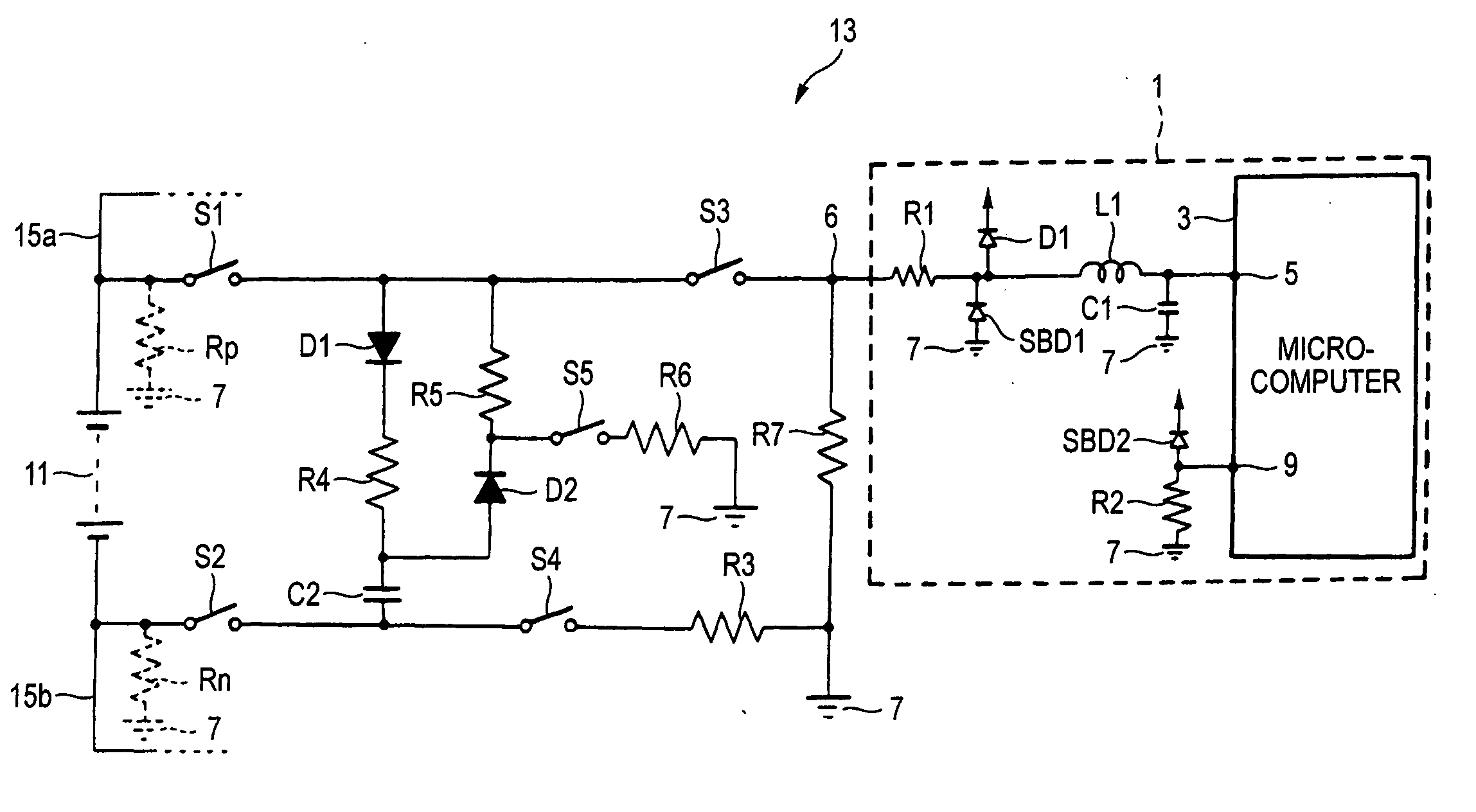 Voltage detection device and insulation detecting apparatus for non-grounded power supply including the voltage detection device