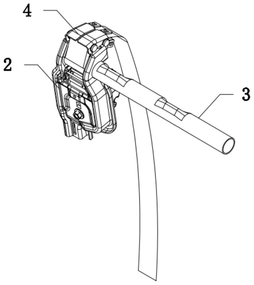 Safety belt guiding device