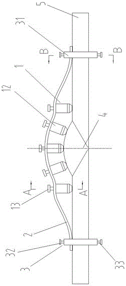 Sensor device and fixing method for ultrasonic guided wave detection of weld seam