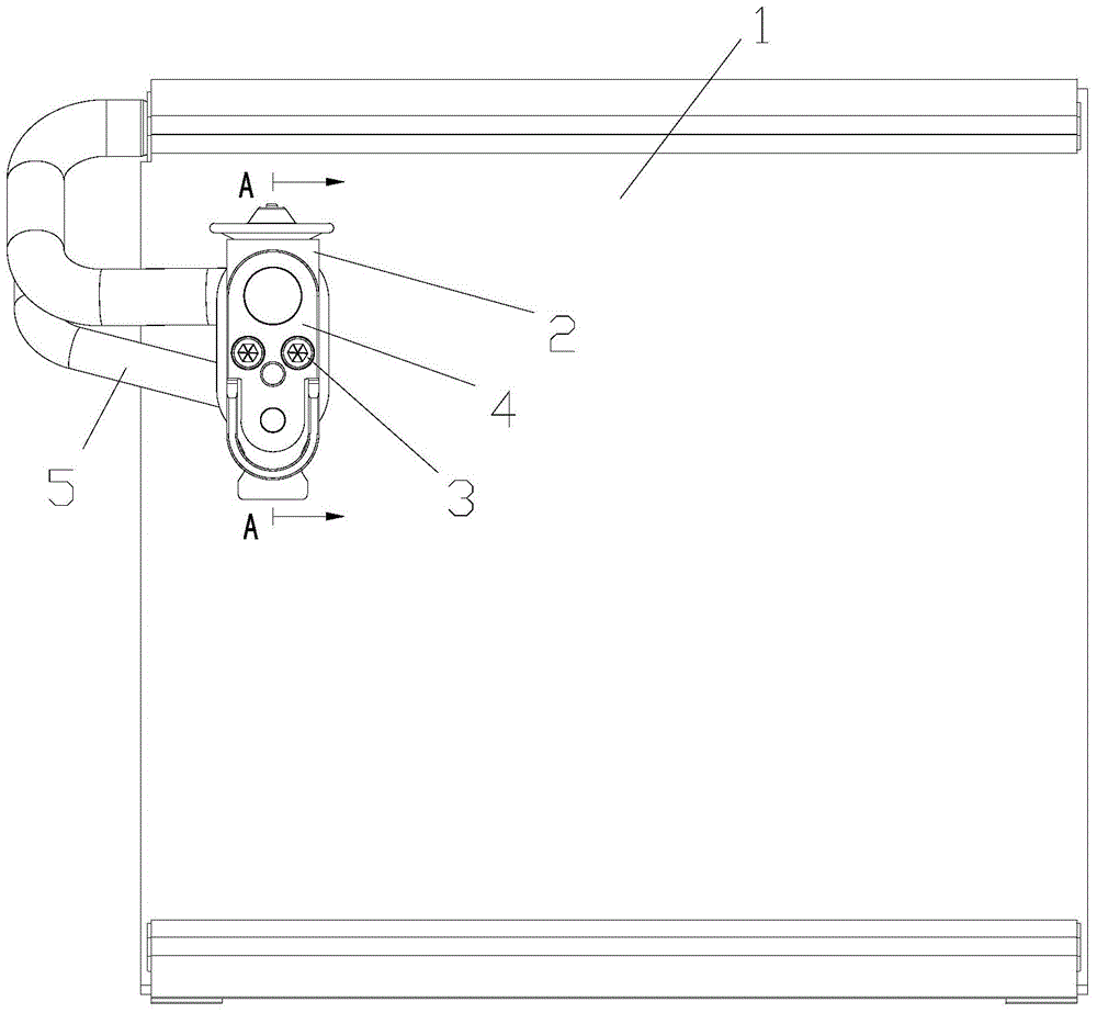 Pull ring handle construction with rigid plastic seal