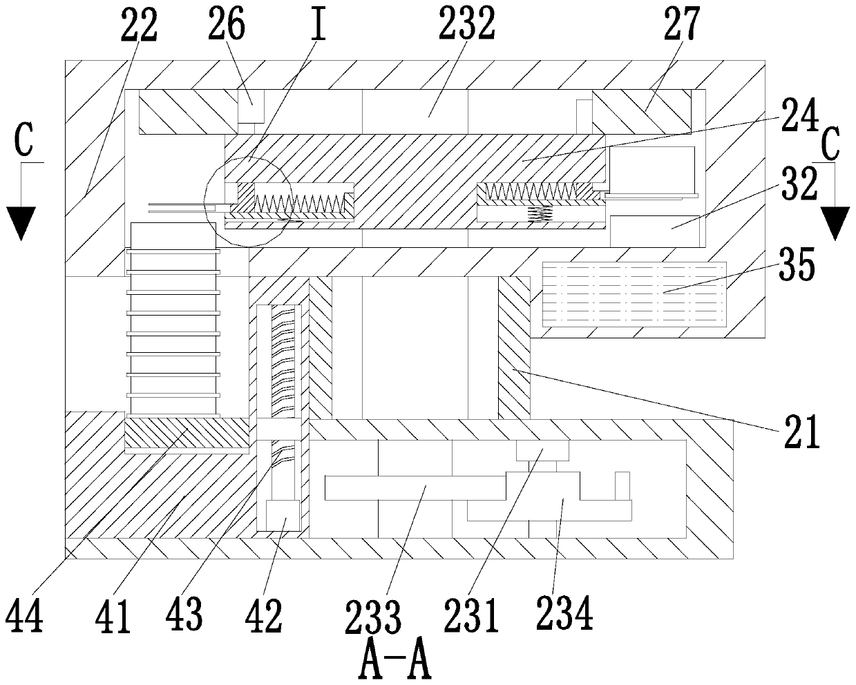 Automatic cleaning and sterilizing device for medical instruments