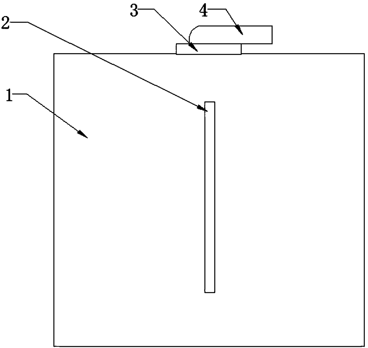 Automotive water tank capable of insulating heat and sound