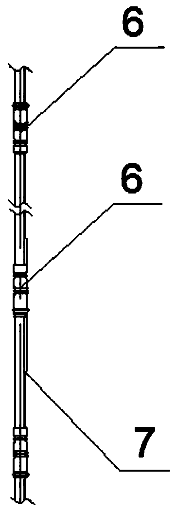 Fracturing device for exploitation of coal bed methane in low-permeability zone