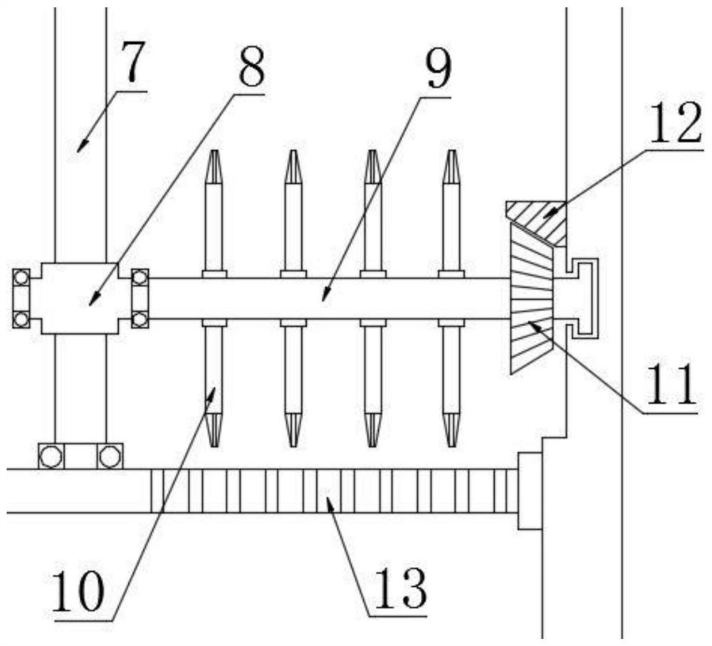 An asphalt heating device for municipal road maintenance