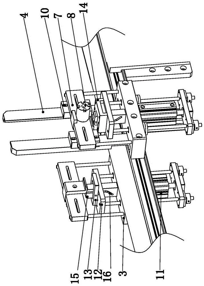 Conveyor belt automatic feeding device