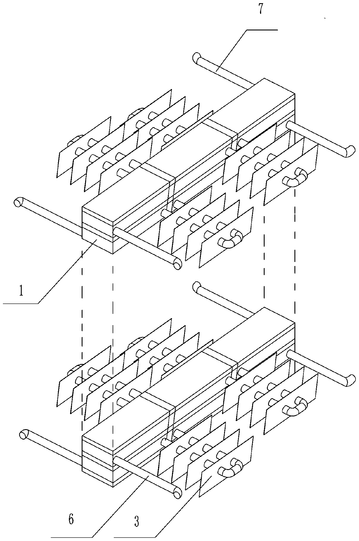 Refrigerating unit and combined type refrigerating device thereof