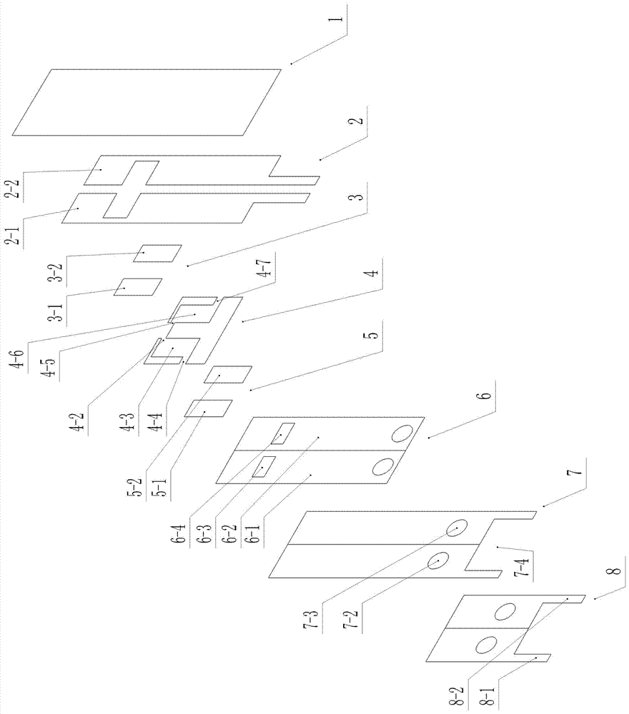 Synchronous multi-analyte sensing test paper for isolating current interference by sample feeding gaps and application of synchronous multi-analyte sensing test paper