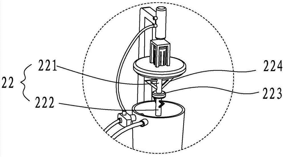 Vacuum stirring barrel capable of stirring in double directions
