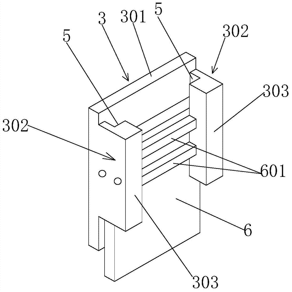 A textile cutting device