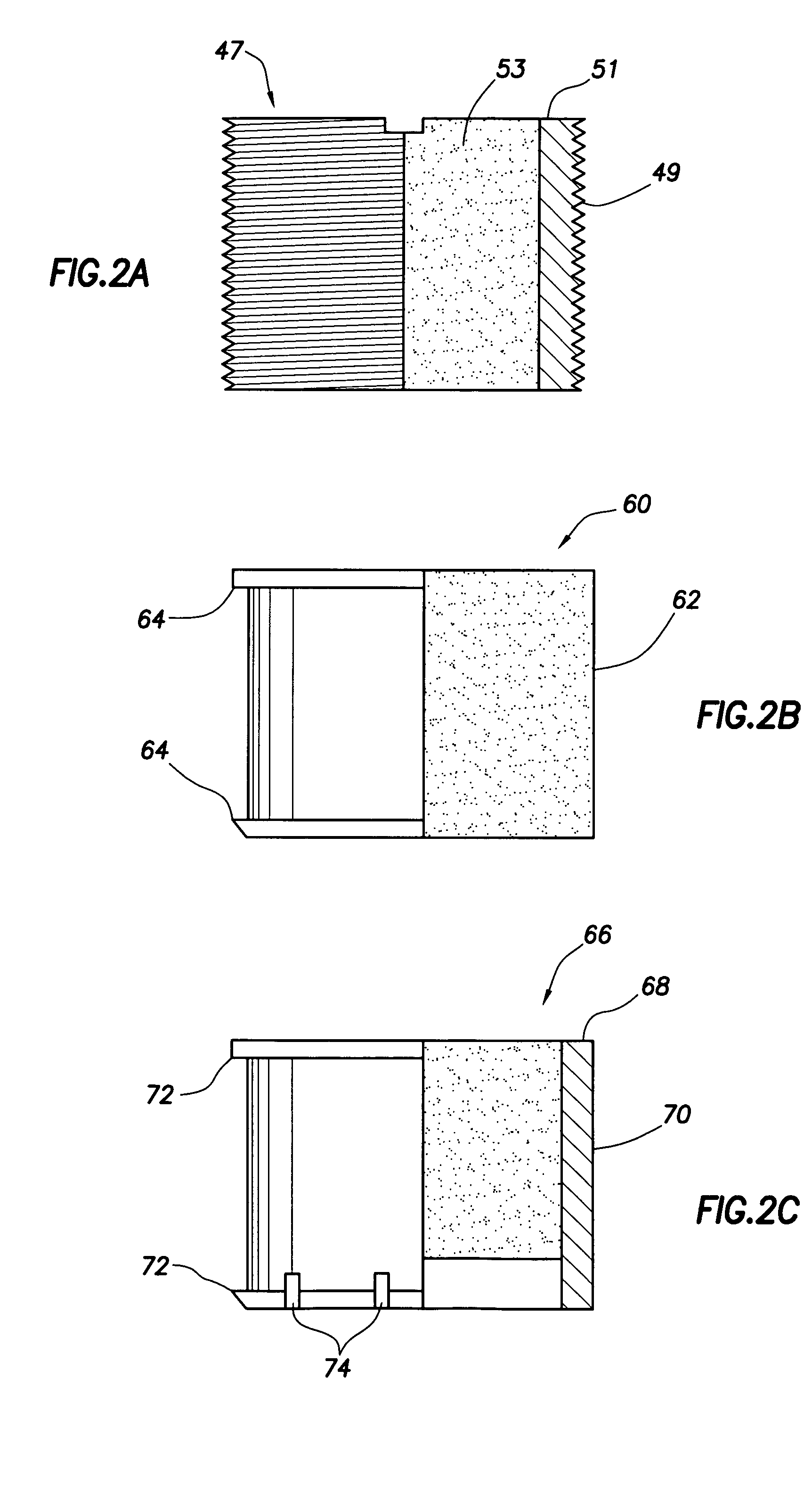 Apparatus and method for gravel packing an interval of a wellbore