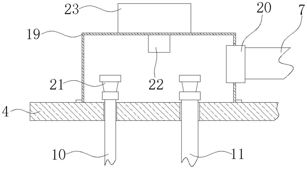 Vacuum smelting device for intermediate frequency furnace
