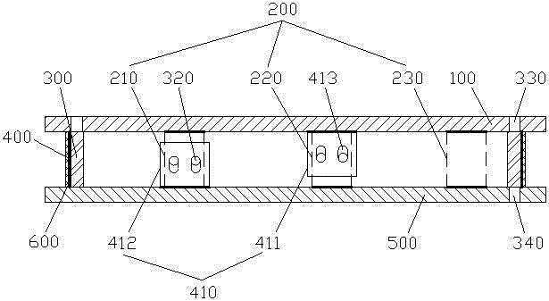 Protection device and method for preventing data interception in electronic circuit