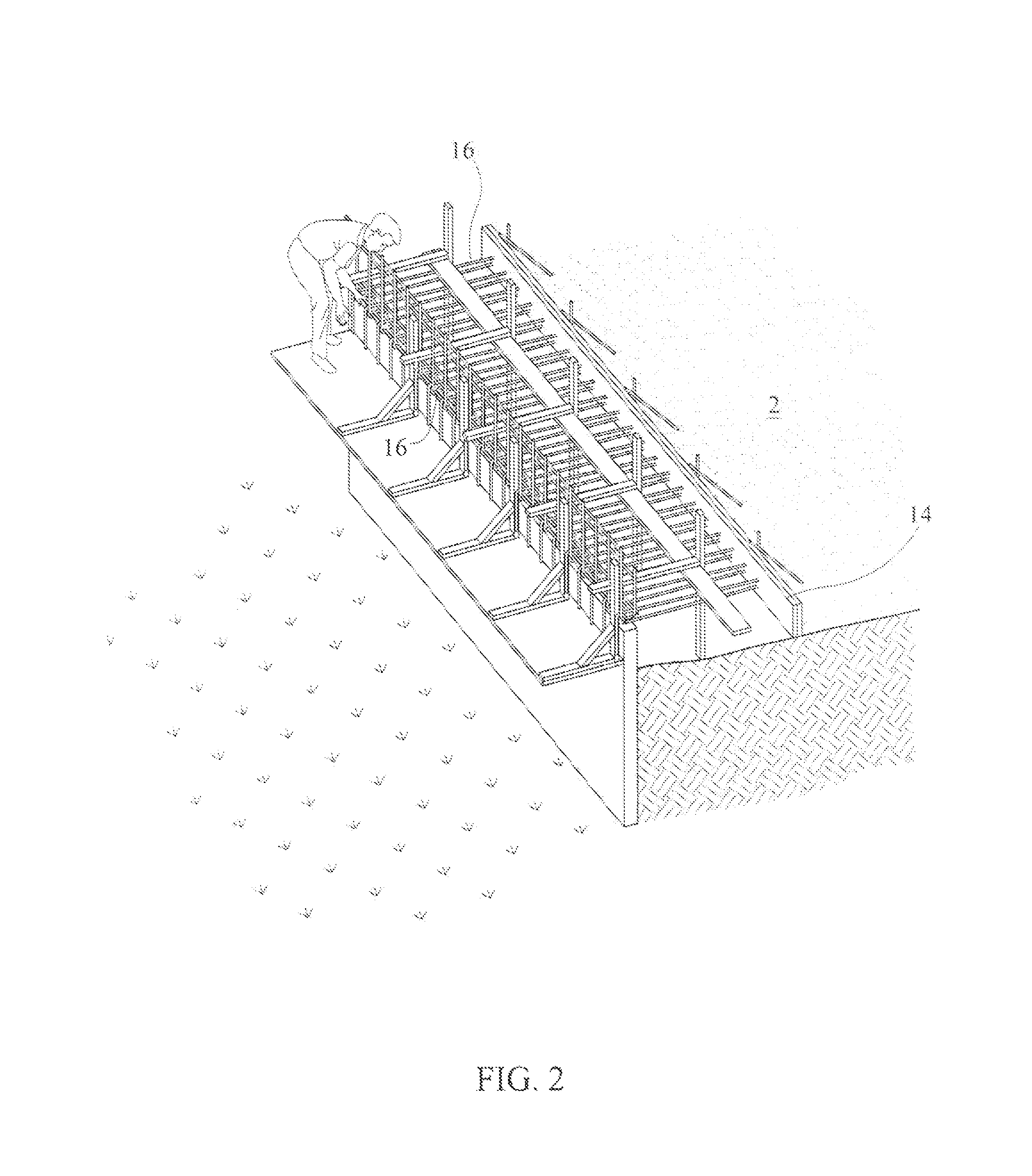 Tunnel mold, system and method for slip forming reinforced concrete structures with exposed rebars