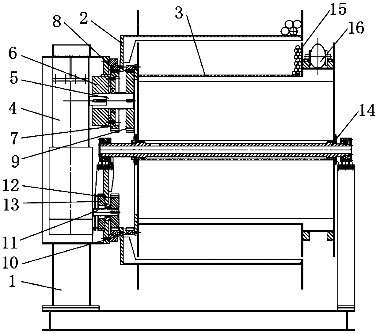 Double-layer roller winch for multi-cable-diameter dragging arrayed cables