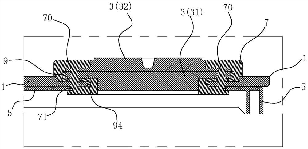 Injection molding assembling method of secondary battery top cover assembling and top cover assembly