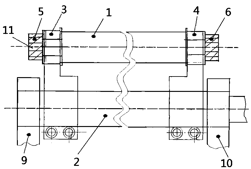 Automatic and accurate control structure for cutter depth of foil cutter for aluminum electrolytic capacitor