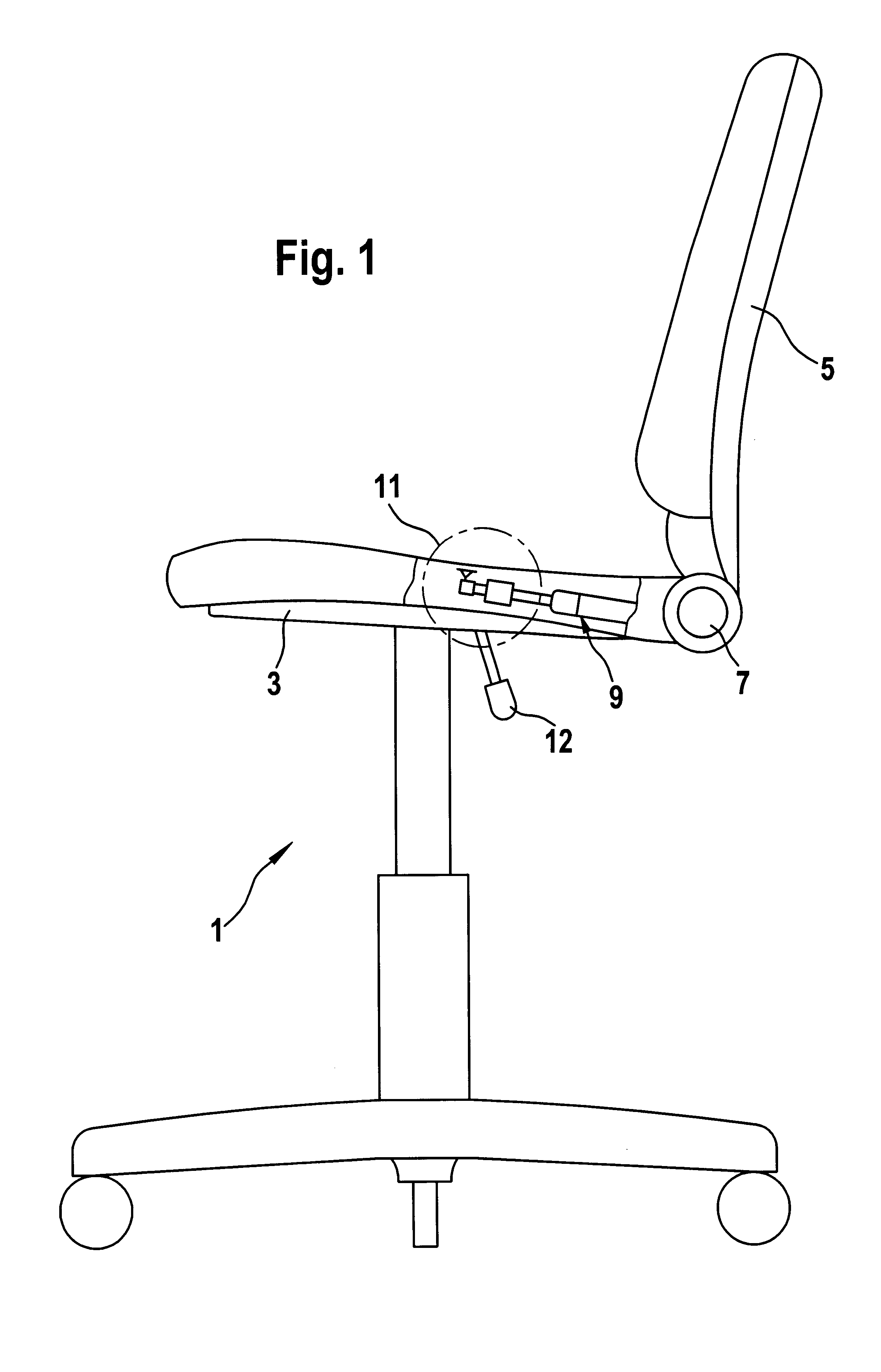Activation device for a piston/cylinder unit