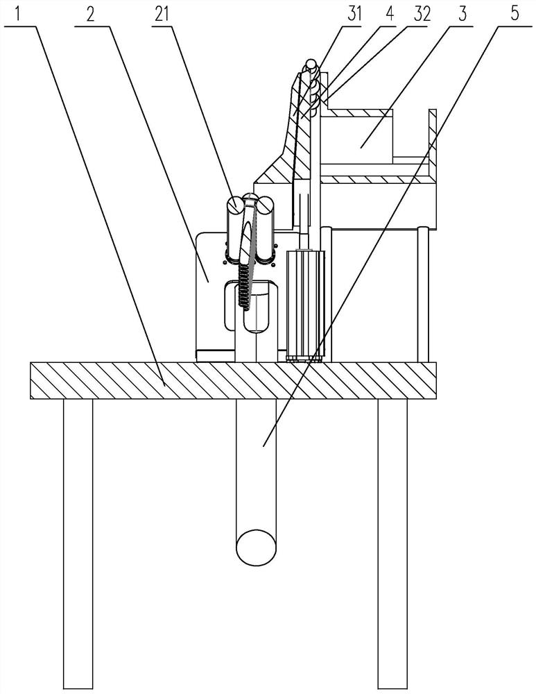 Bolt feeding equipment for assembling automobile hub bearing