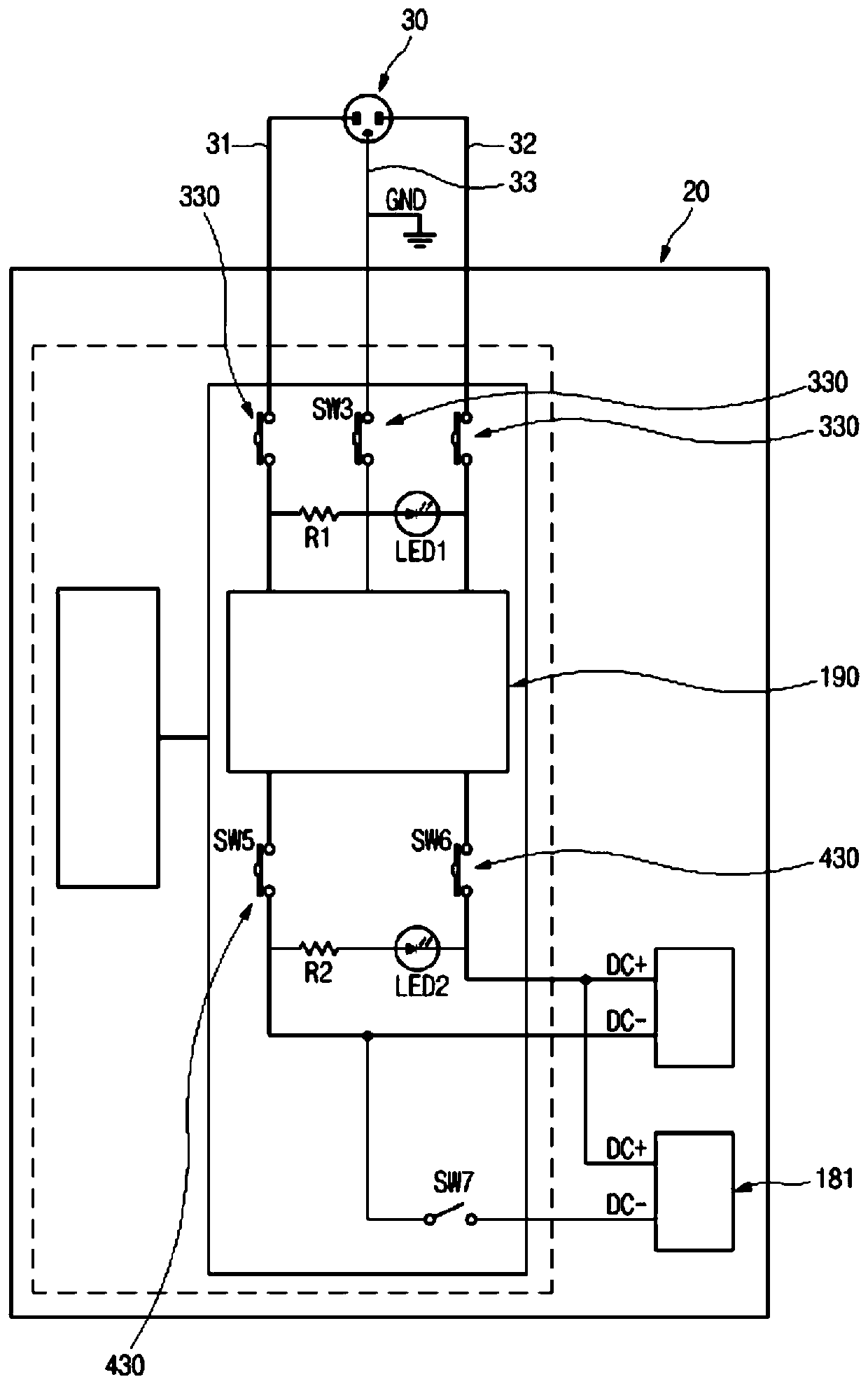 Switch module and electrical electronic device including same installed therein