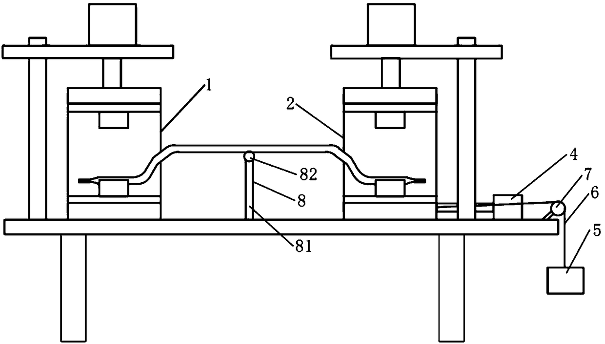 Stabilizer bar electrode heating equipment with supporting mechanism