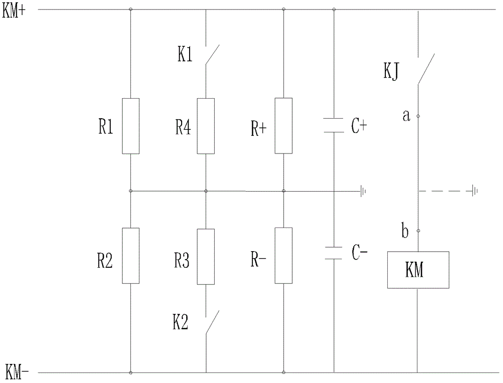 Direct current insulation monitoring device and method capable of compensating deviation of voltage to earth of positive pole and negative pole