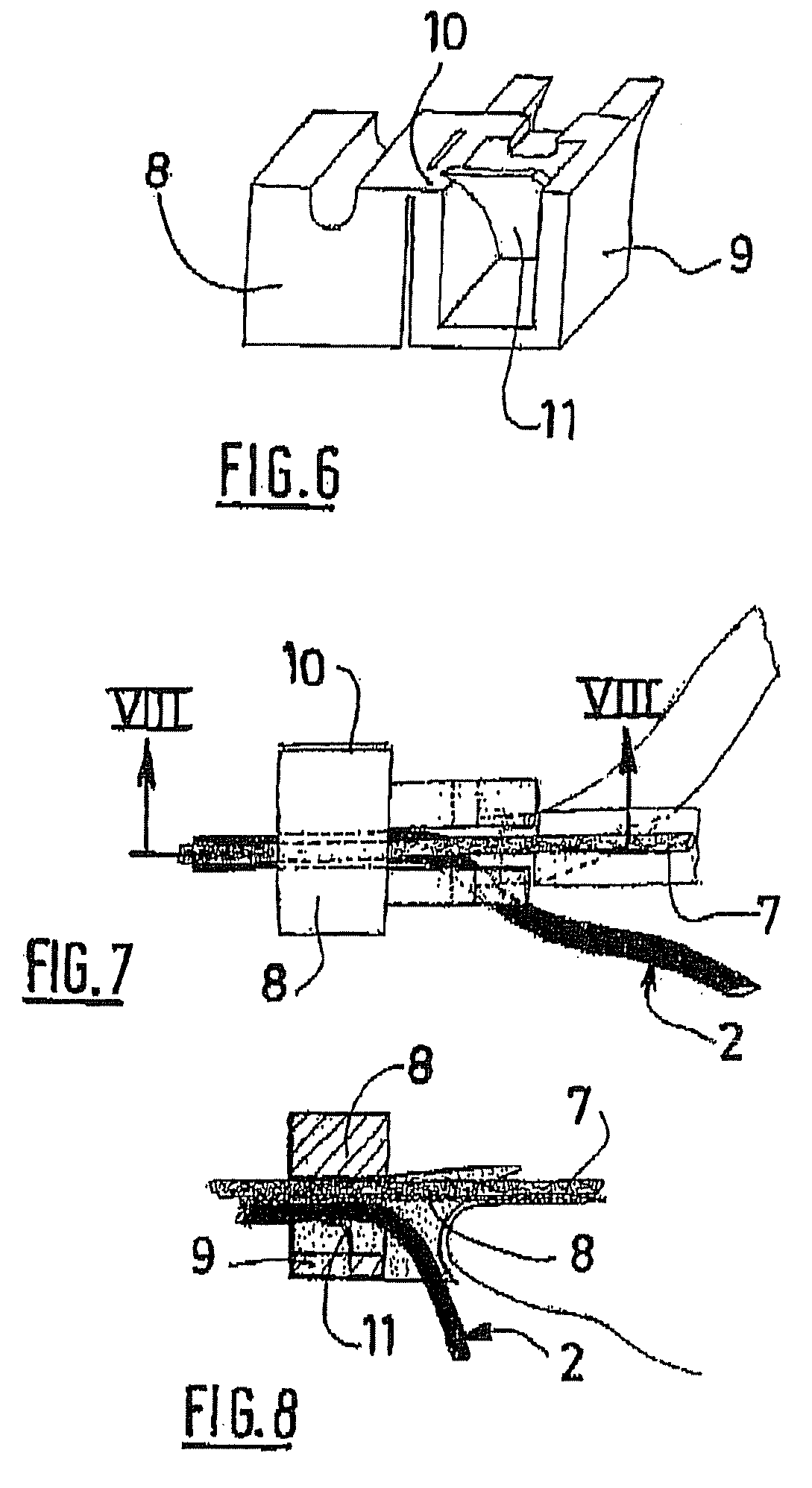 Identification device for visually identifying cables or ducts over their entire length