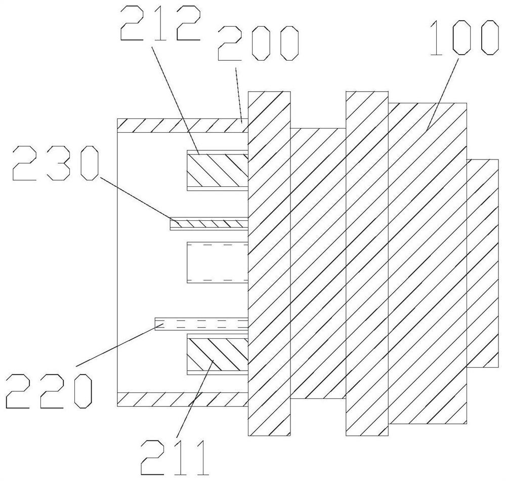 Large-current charging connection structure for ships