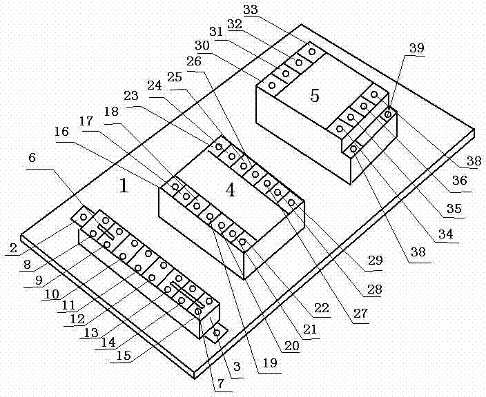 Device for automatically controlling humidity in a cabinet