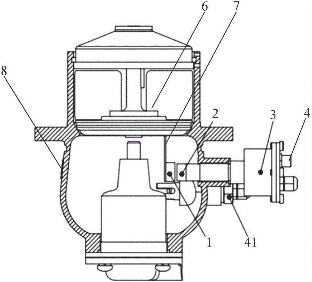 Oil tank truck and sea valve thereof