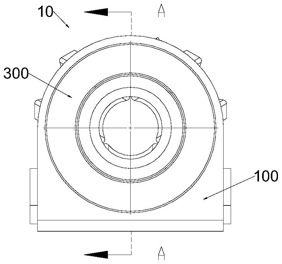 Guide device and arc-shaped guide groove structure