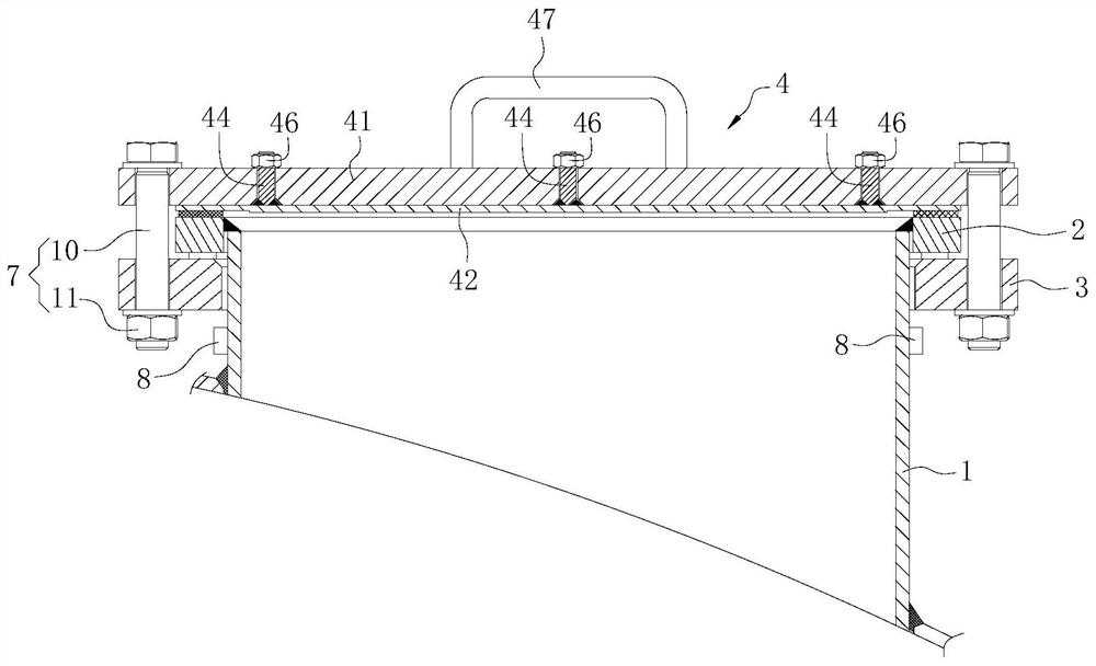 Lining flange cover and nozzle connection structure