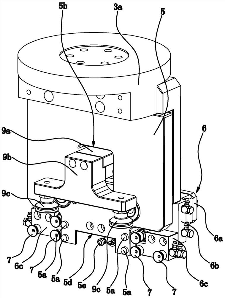 Crystal bar constant angle bonding machine and constant angle bonding method thereof