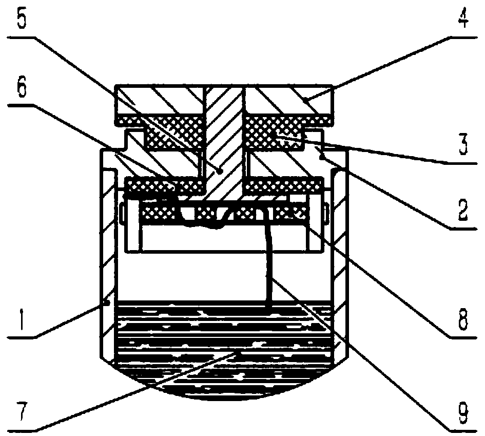 A connection assembly between a battery tab and a cover plate