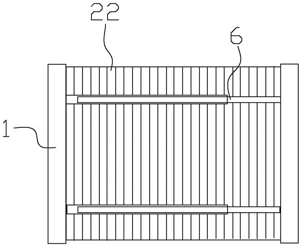 Self-stretching-shrinking flower culture container of slow release fertilizer