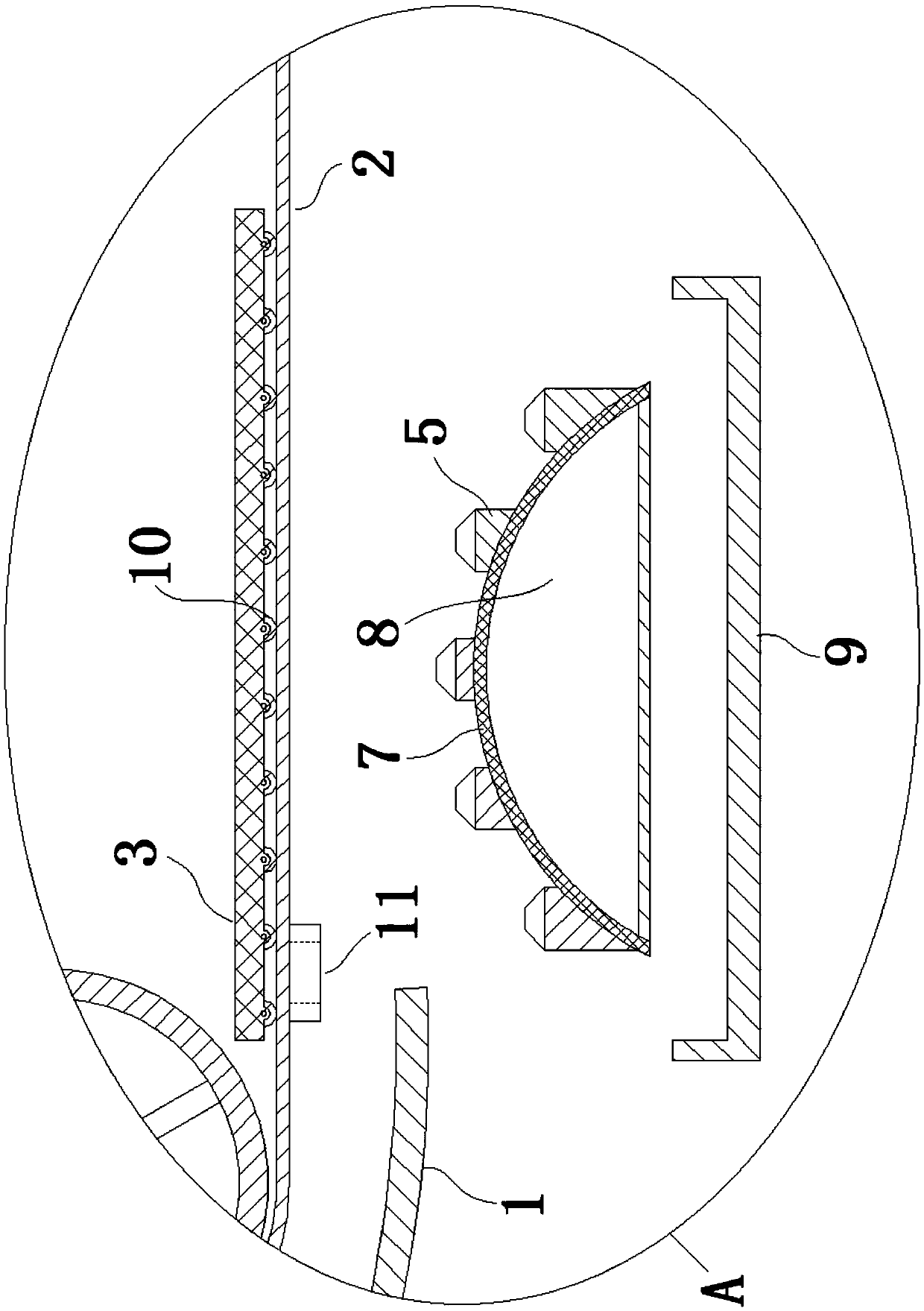 Bearing workpiece transfer device based on multi-directional cleaning