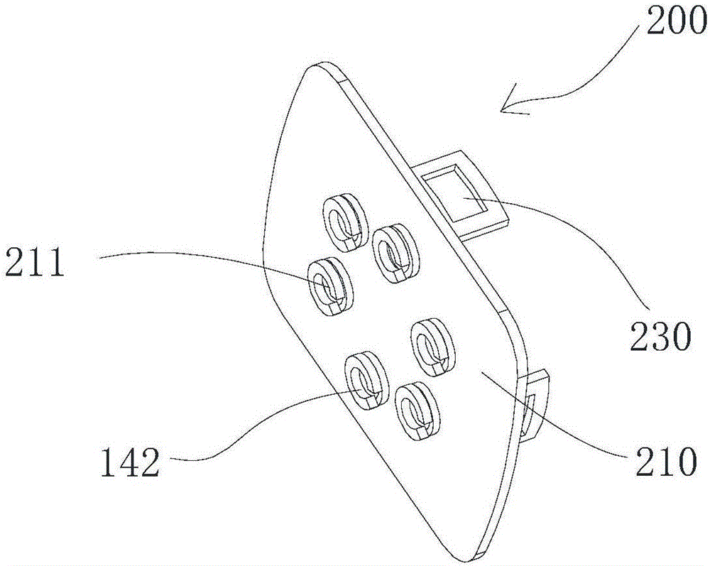 Multichannel transmission mechanism and antenna