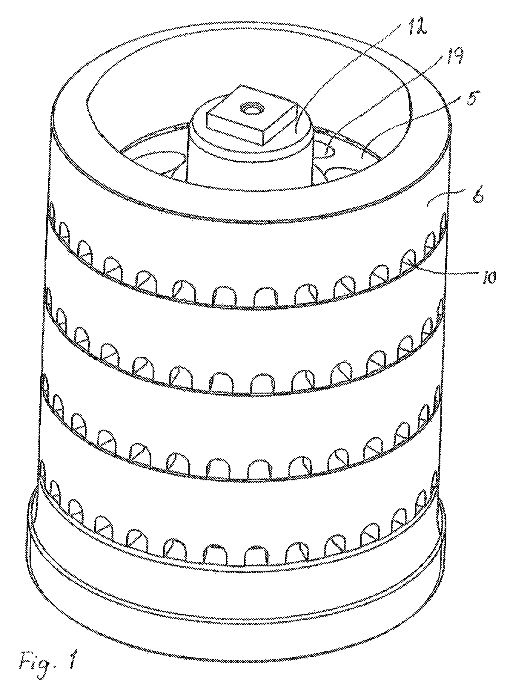 Homogenizing valve having radially and axially arranged gaps