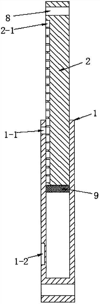 An upright piano top cover strut structure