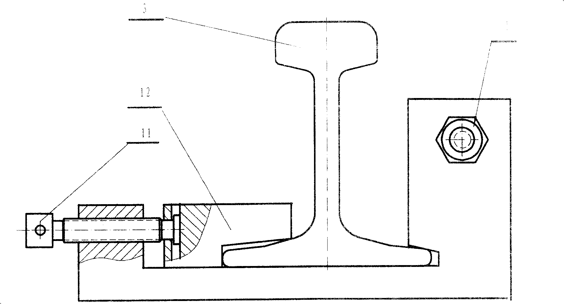 Force detector and detection method for stress generated by defferent temp of long rail