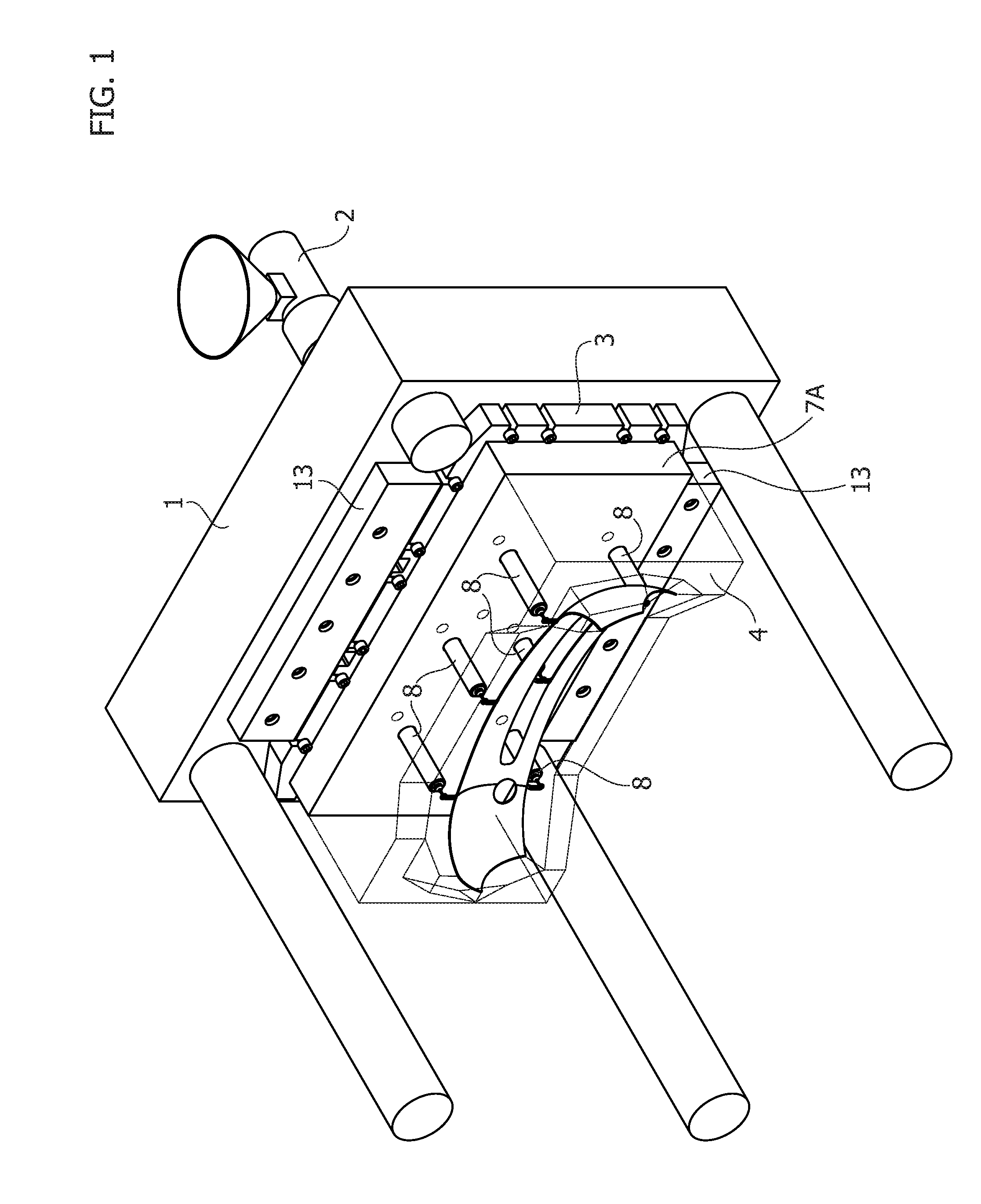 Apparatus for injection molding of plastic material