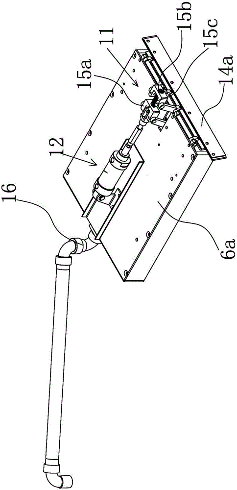 Material box with material scraping function