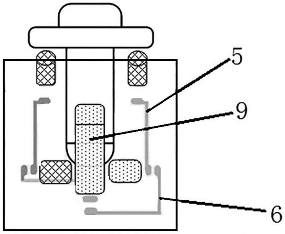 A protective socket with multiple conductive points