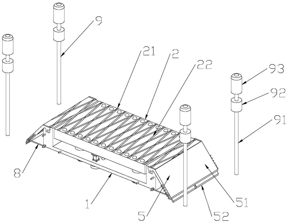 Electronic truck scale anti-rollover device and anti-rollover method thereof