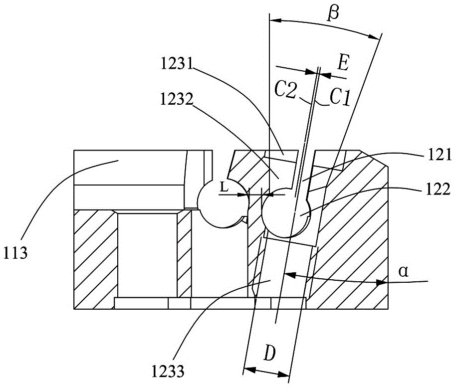 Tool holder with high-precision adjustment capability and cutting tool equipped with the same