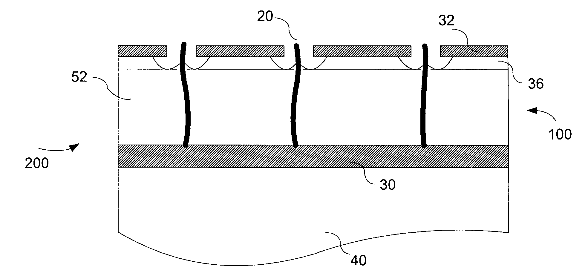 Low voltage electron source with self aligned gate apertures, fabrication method thereof, and devices using the electron source