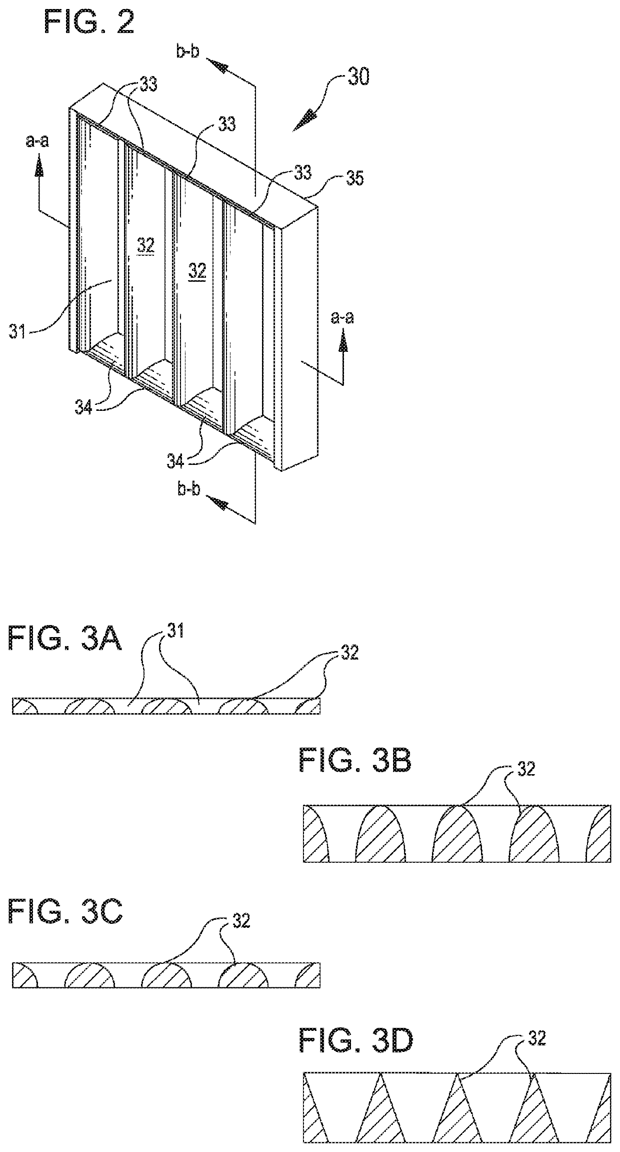 Filter assembly with curved inlet guide