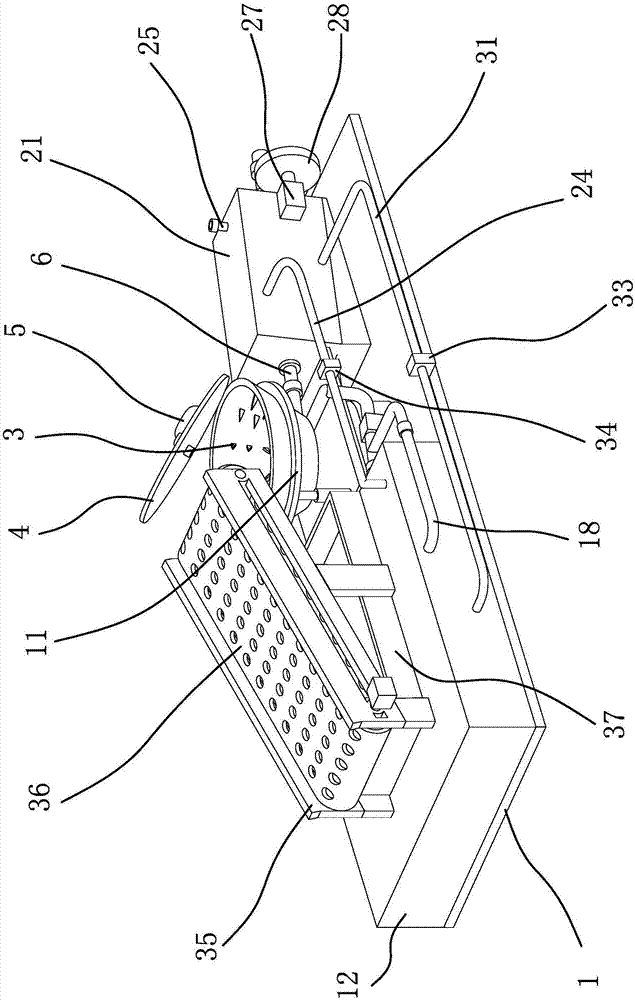 Straw cleaning and drying machine for comprehensive utilization of straws